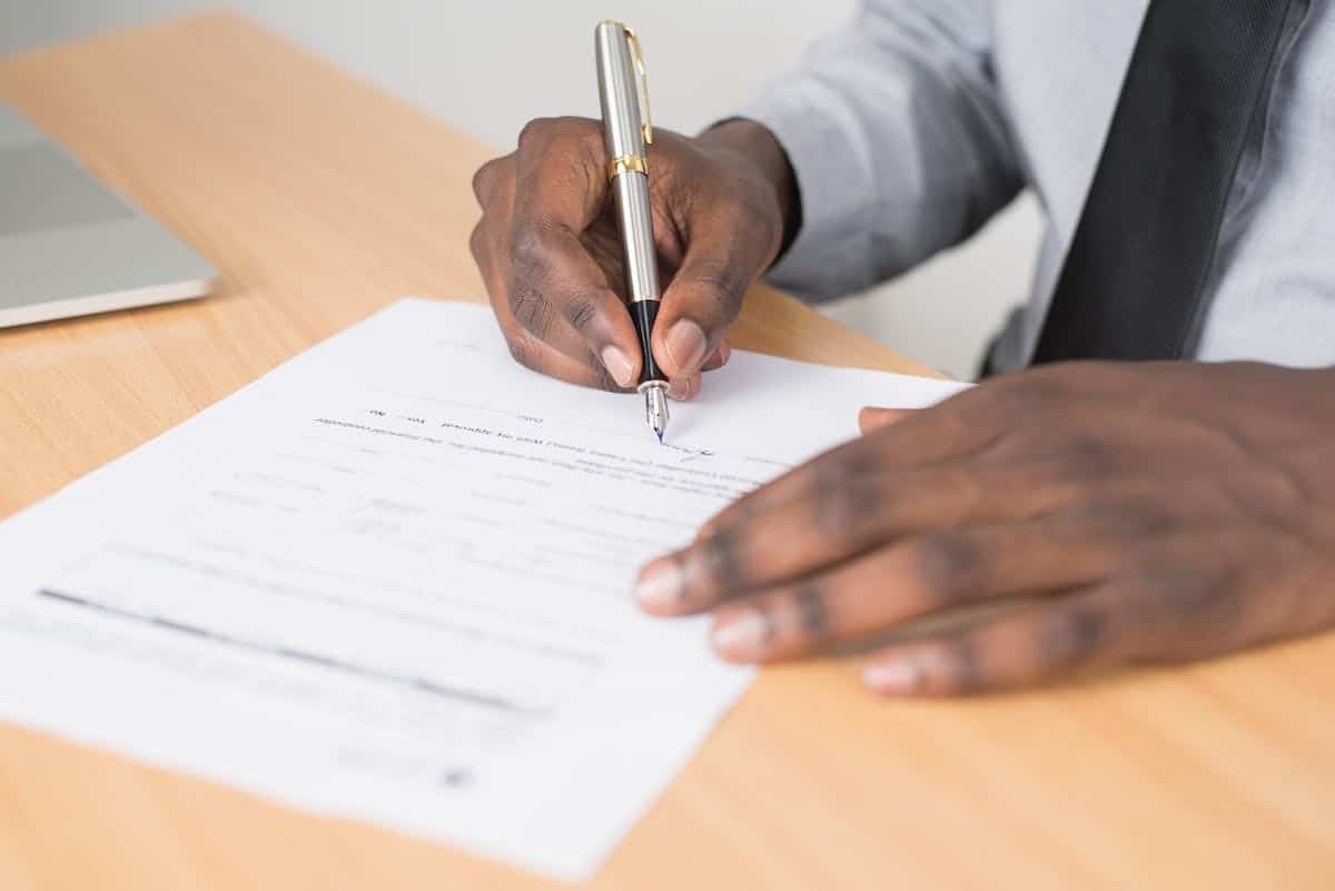 bureau  contrat